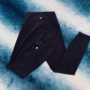 Lululemon Wunder Under HR 25”